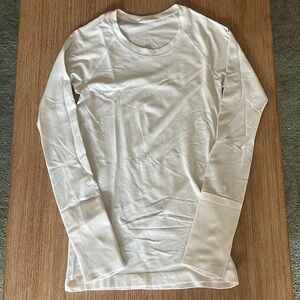 Lululemon white swiftly